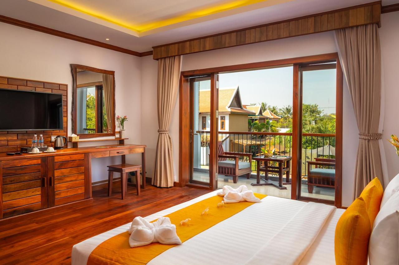 Khmer House Resort シェムリアップ エクステリア 写真